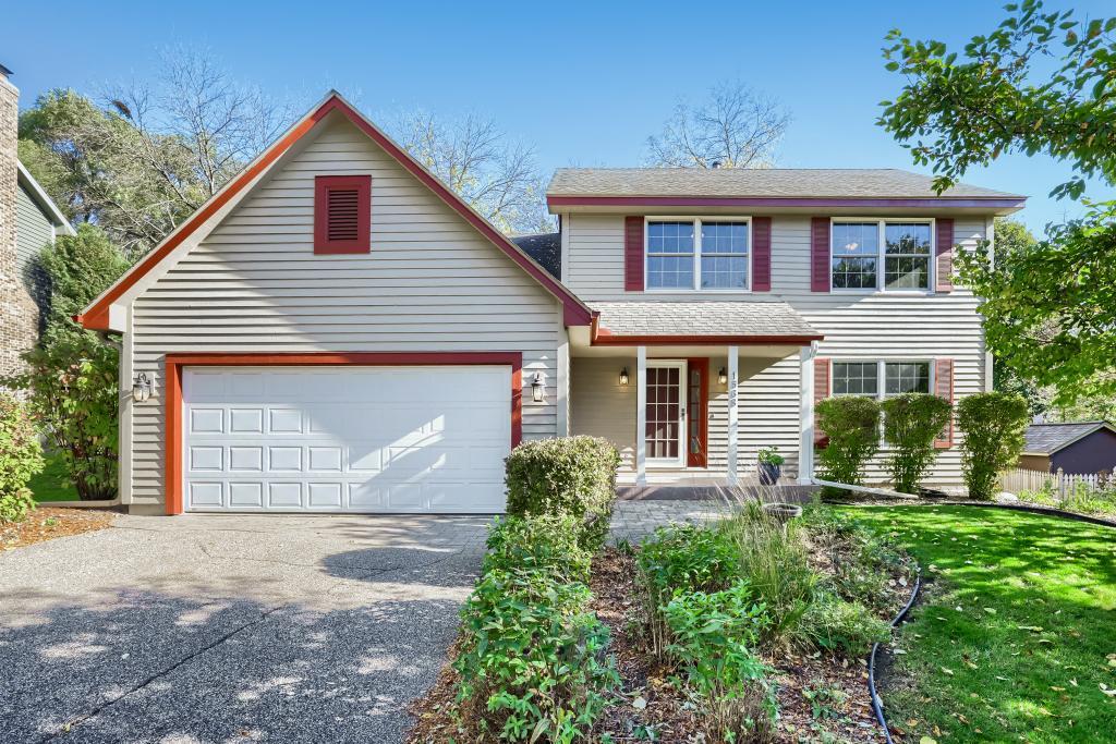 Photo of 1568 Ashbury Place, Eagan, MN 55122 (MLS # 7162226)