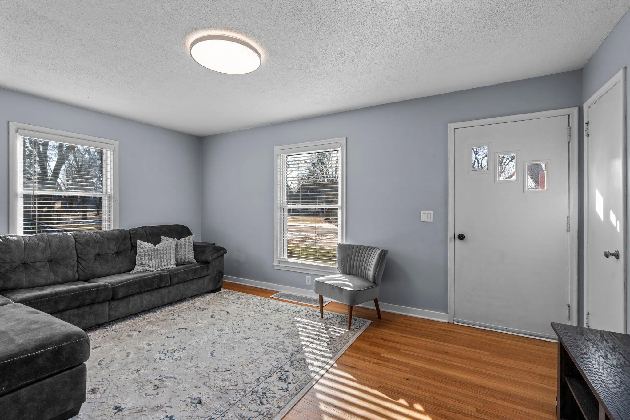 3523 Rhode Island Avenue S