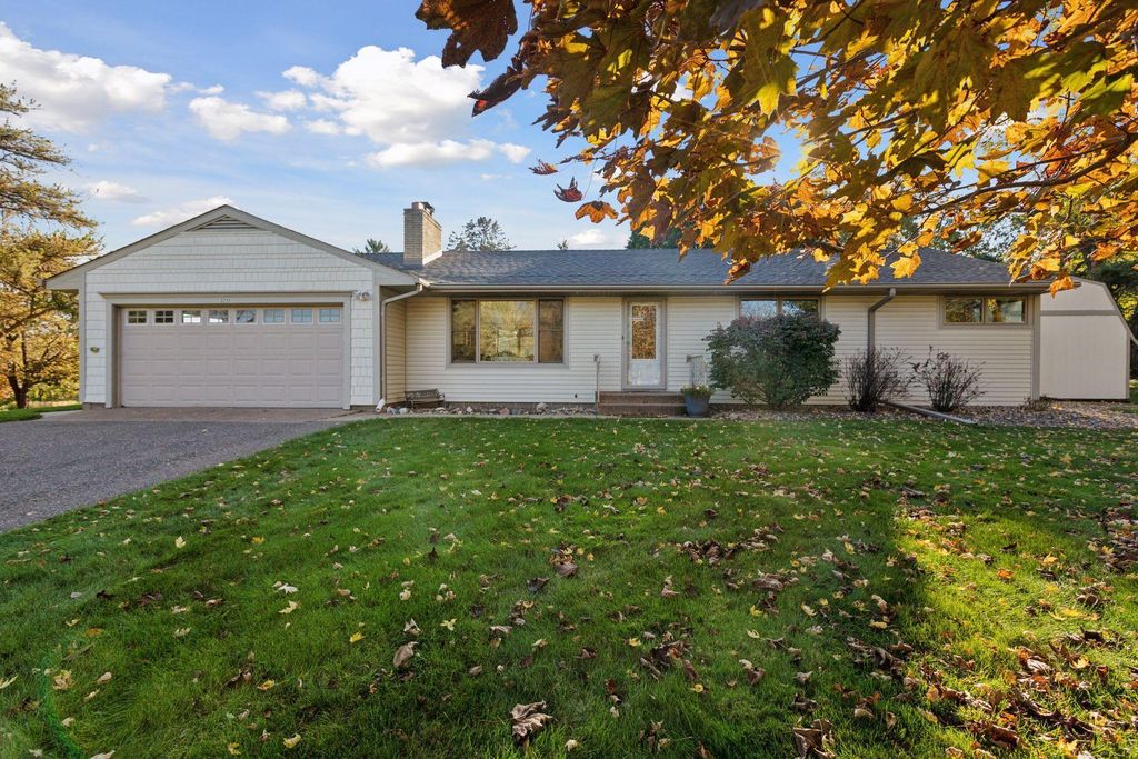 Photo of 3228 Victoria Street N, Shoreview, MN 55126 (MLS # 6818778)