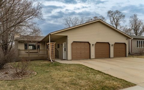 3716 9th Avenue SW Rochester MN 55902
