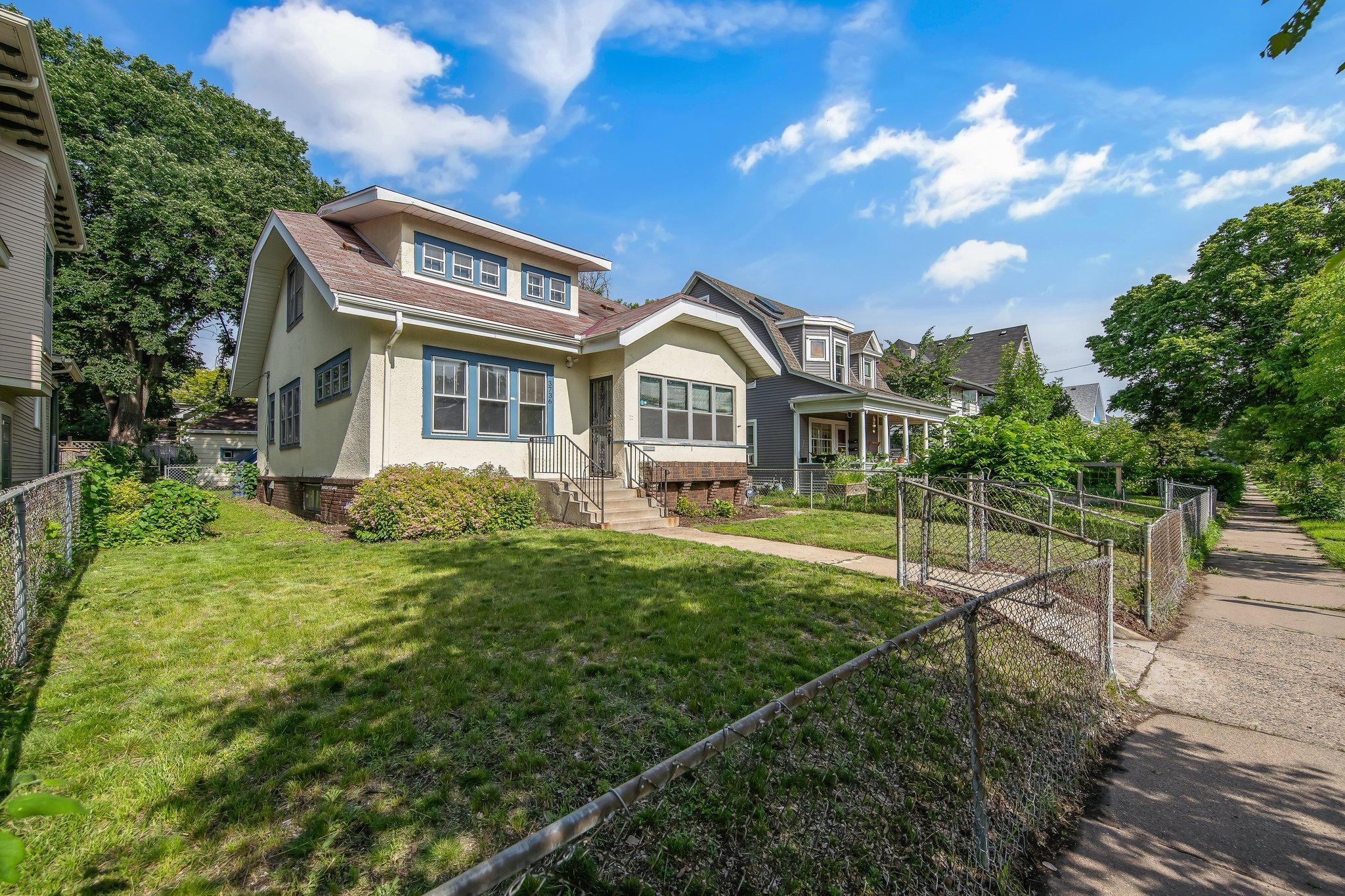 3736 Park Avenue