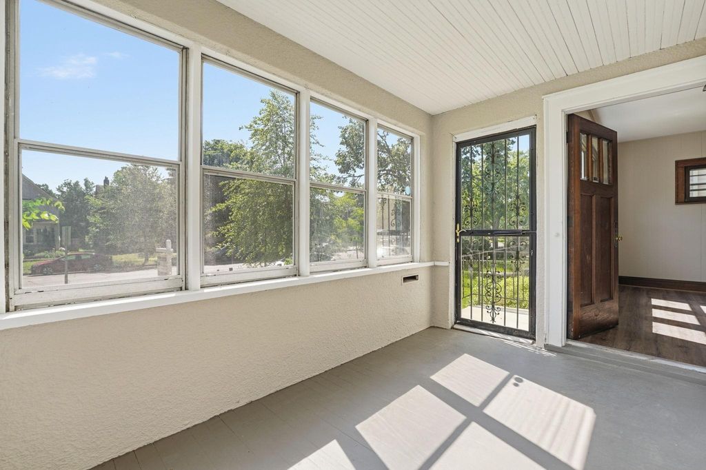 Photo of 3736 Park Avenue, Minneapolis, MN 55407 (MLS # 7092405)