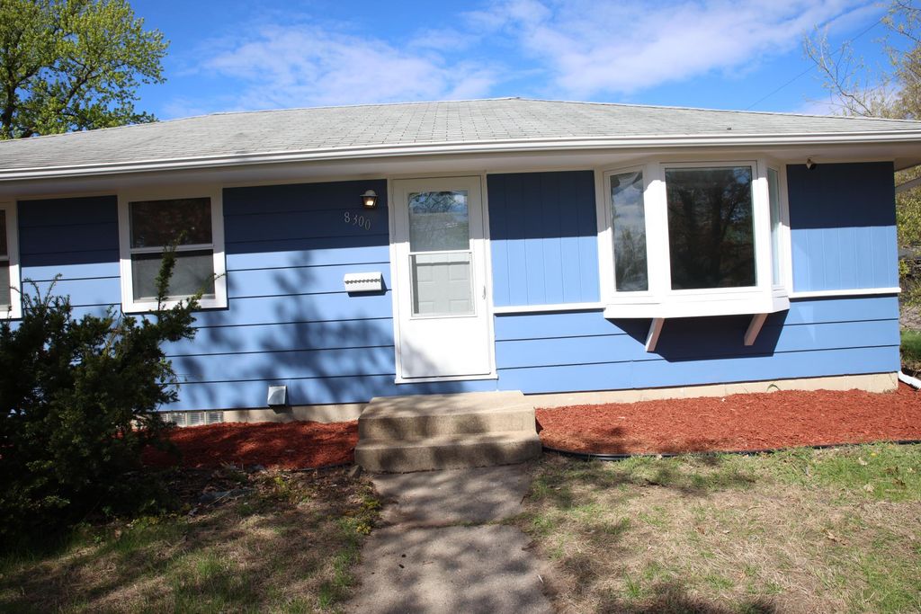 Photo of 8300 16th Avenue S, Bloomington, MN 55425 (MLS # 7065648)