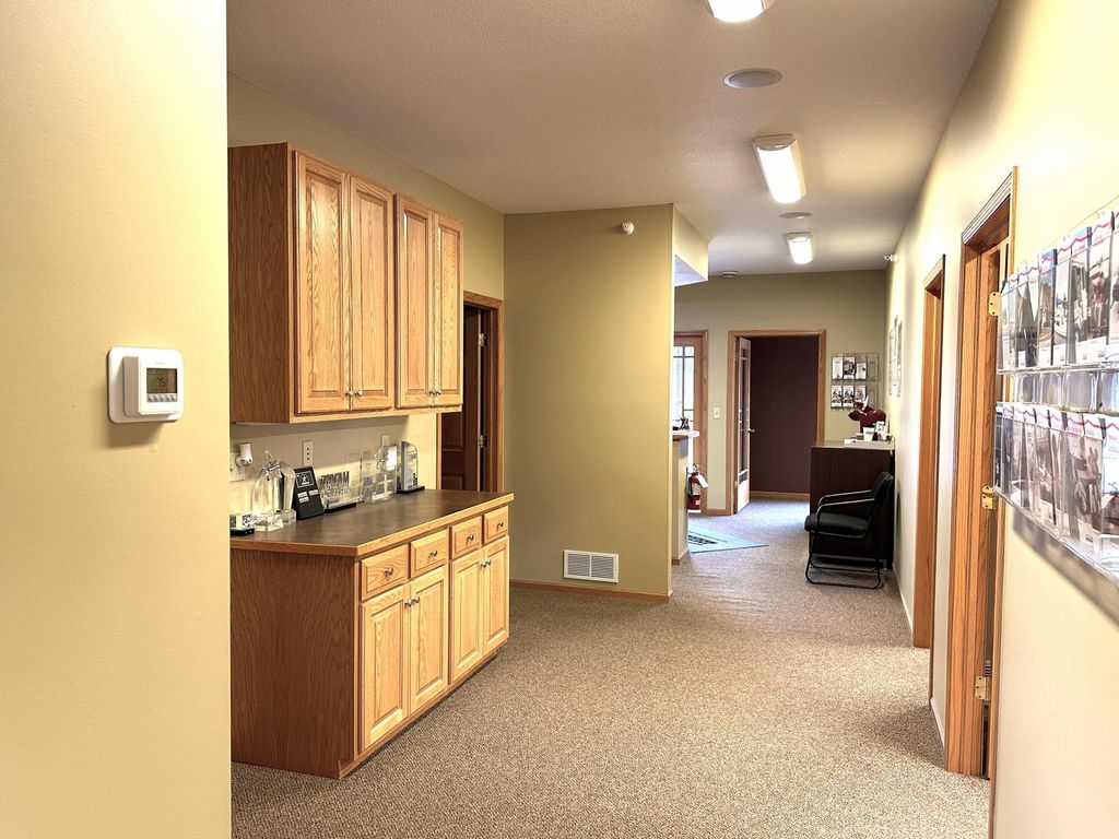 Photo of 7955 Stone Creek Drive, Chanhassen, MN 55317 (MLS # 7056771)