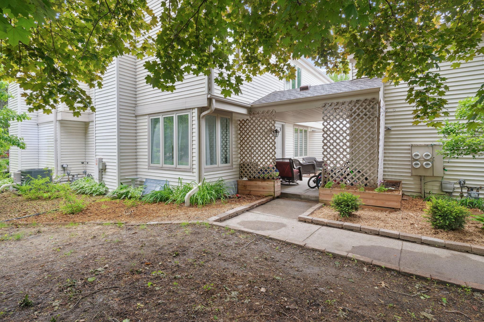 124 Avignon Court