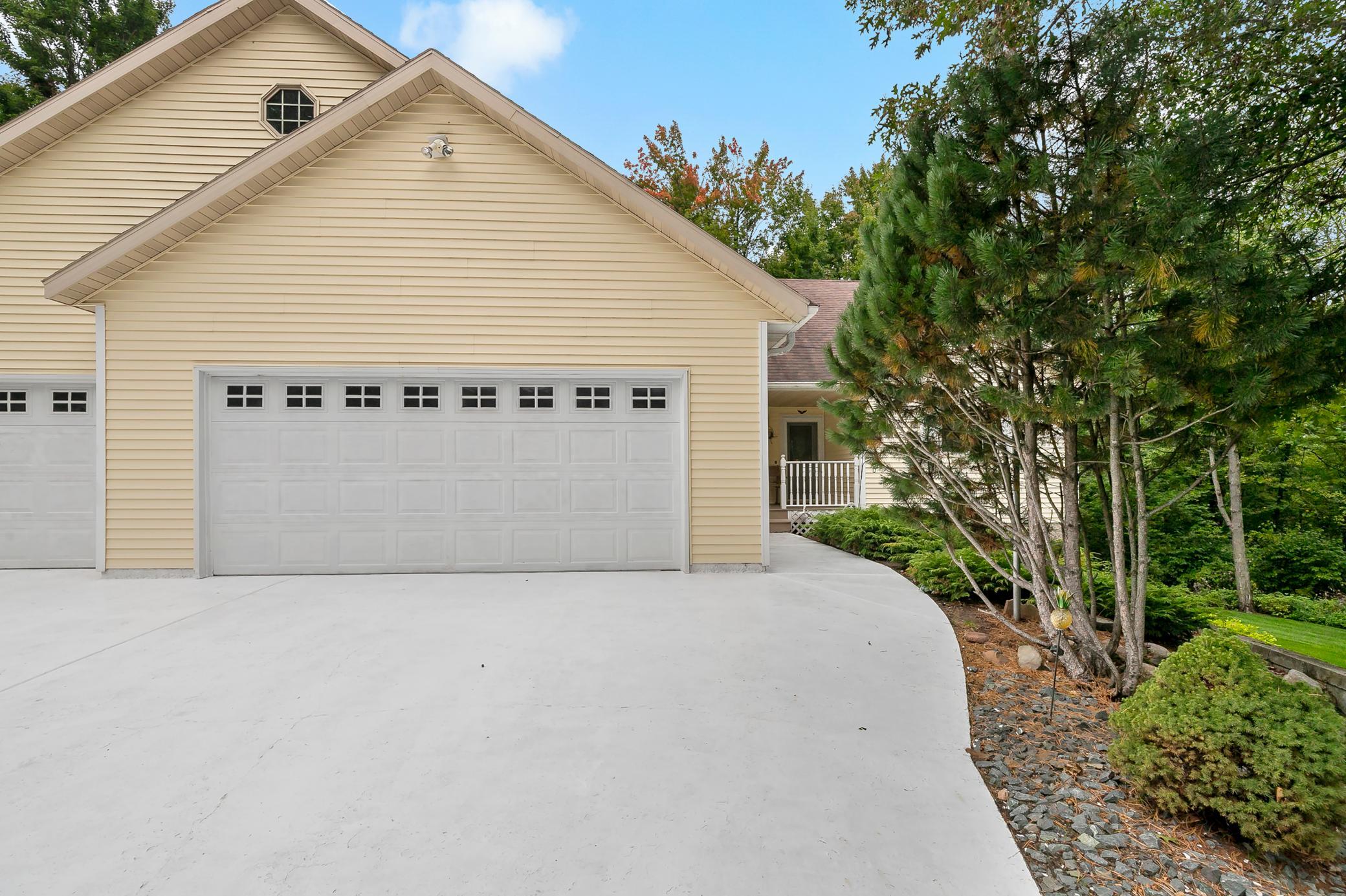 31085 Four Seasons Place