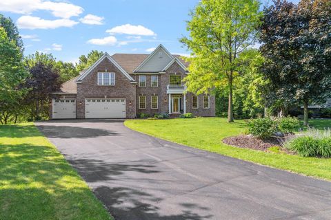 9256 Gateway Lane Eden Prairie MN 55347