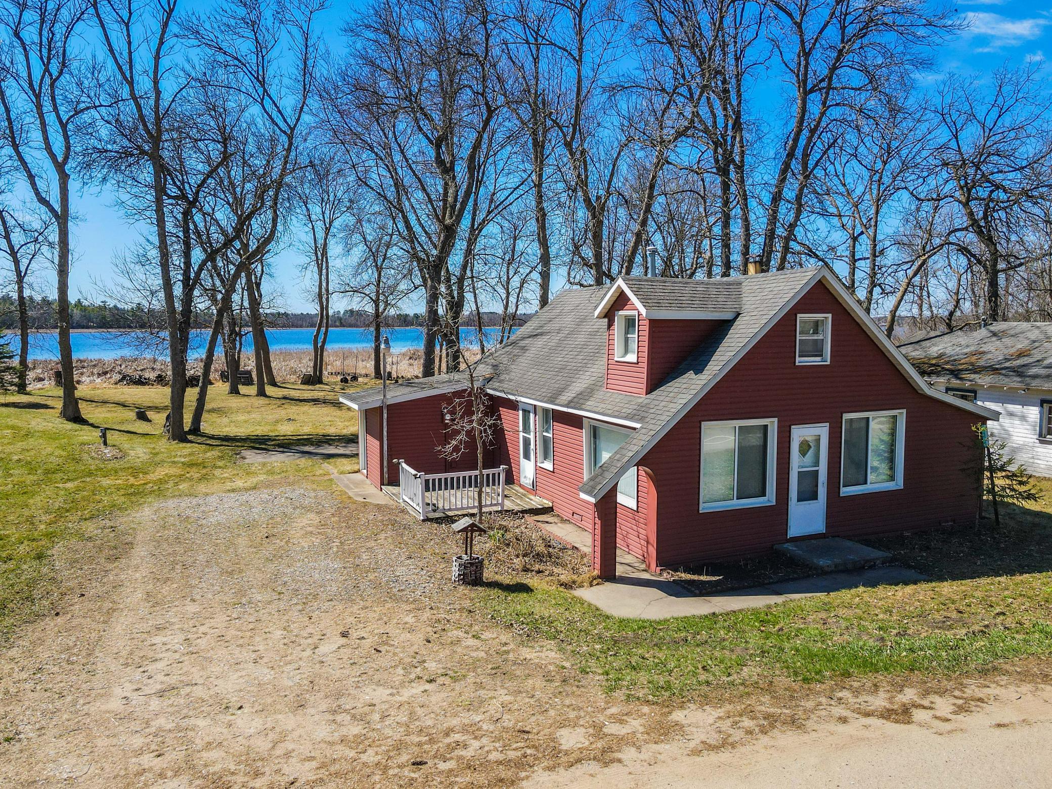 39584 Twin Lakes Road