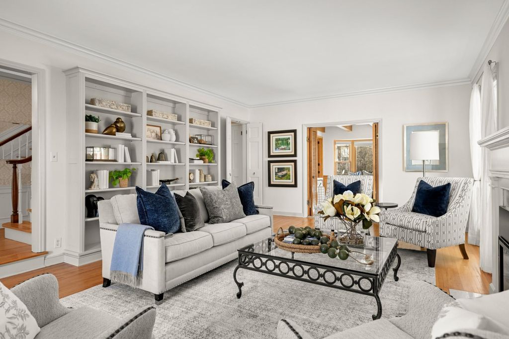 Photo of 4025 Cedar Lake Avenue, Saint Louis Park, MN 55416 (MLS # 7009526)