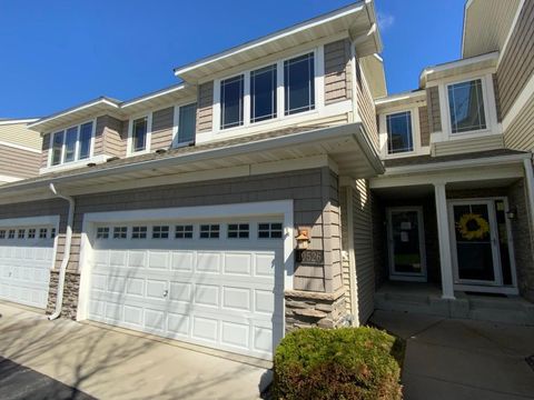 10526 Bay View Lane Woodbury MN 55129