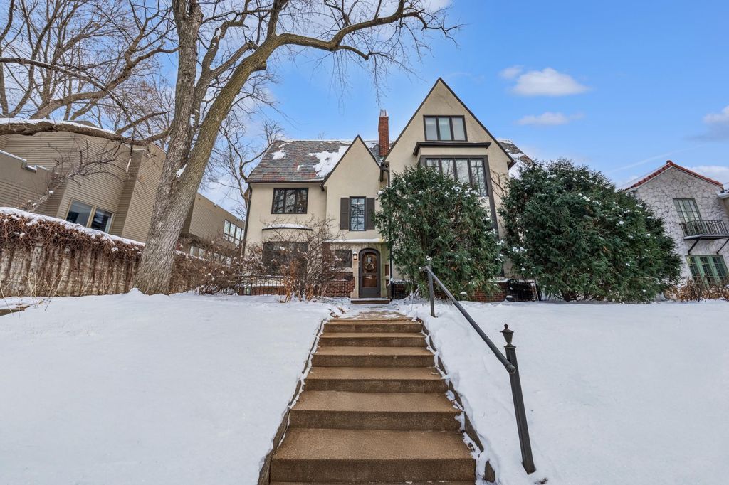 Photo of 1721 Humboldt Avenue S, Minneapolis, MN 55403 (MLS # 6825659)
