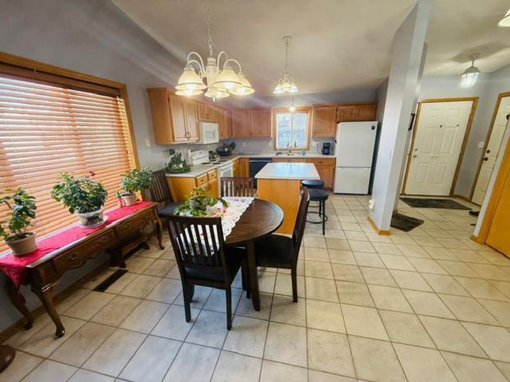 Photo of 821 Aspen Circle, Waite Park, MN 56387 (MLS # 7012414)