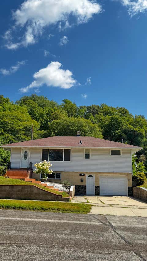 Photo of 1742 3rd Avenue NE, Rochester, MN 55906 (MLS # 7131835)