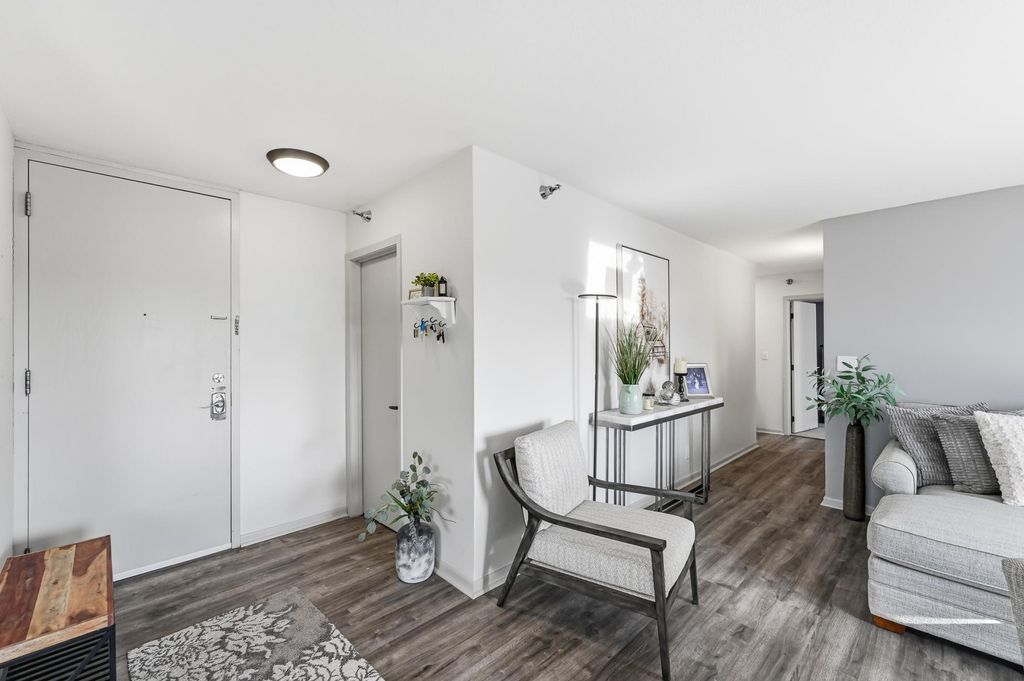 Photo of 220 Broadway Avenue S #1104, Rochester, MN 55904 (MLS # 7064968)