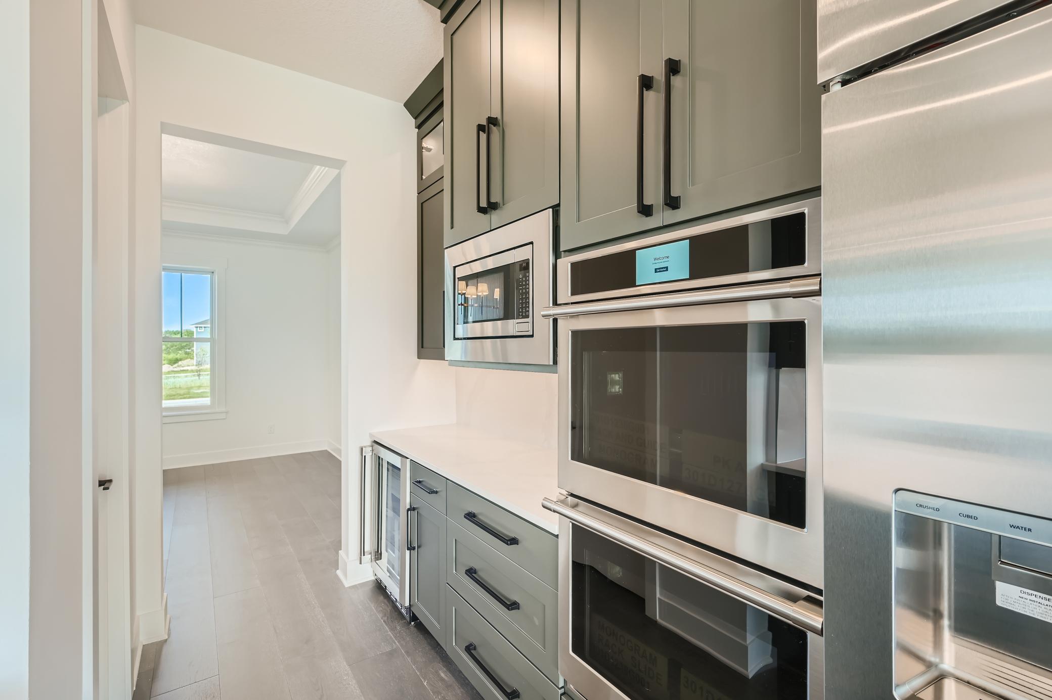 11401 Masters Street N