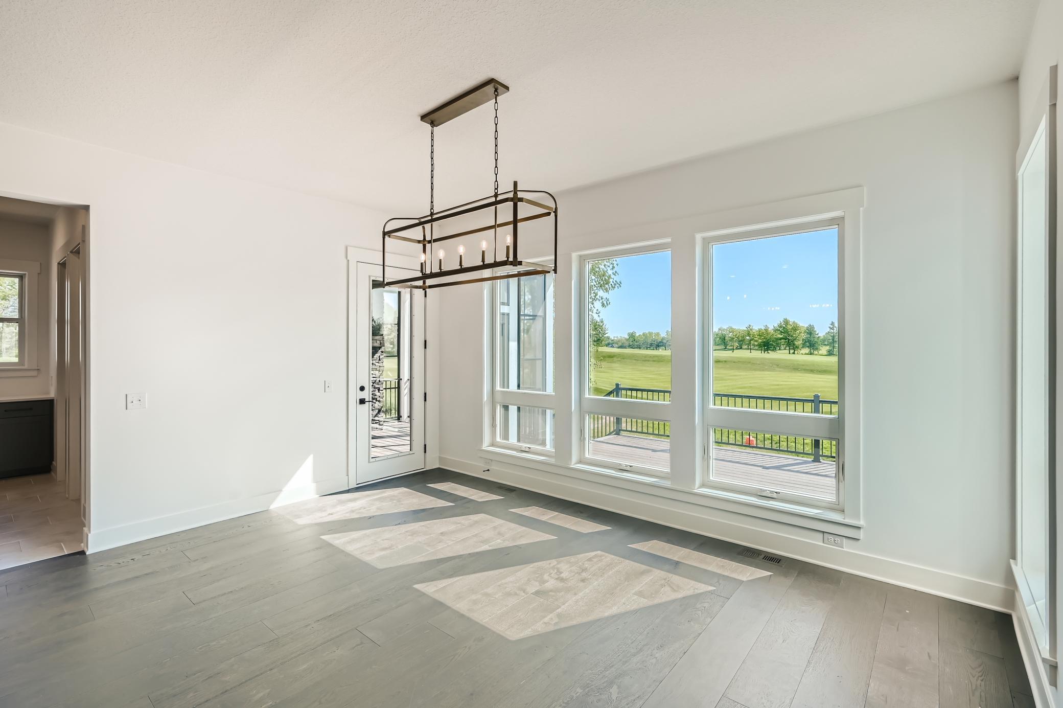 11401 Masters Street N