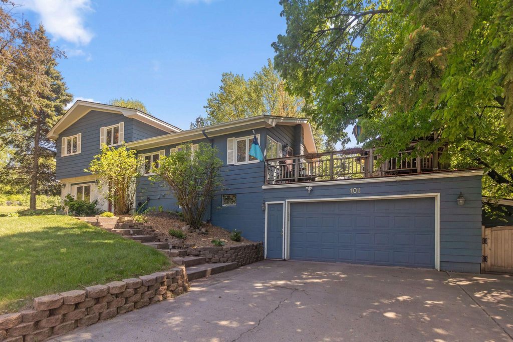 Photo of 101 Timberland Drive, Burnsville, MN 55337 (MLS # 7072632)