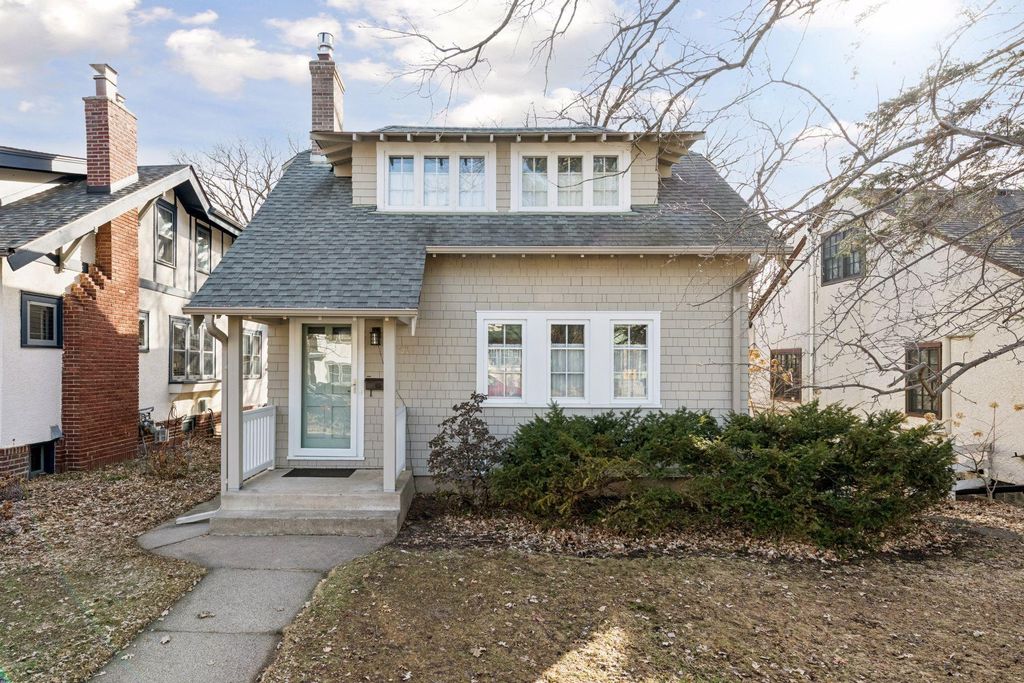 Photo of 5053 Thomas Avenue S, Minneapolis, MN 55410 (MLS # 7032495)