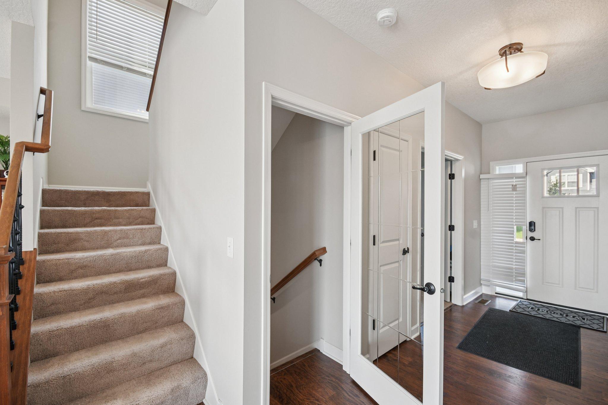 9834 Glacial Valley Alcove