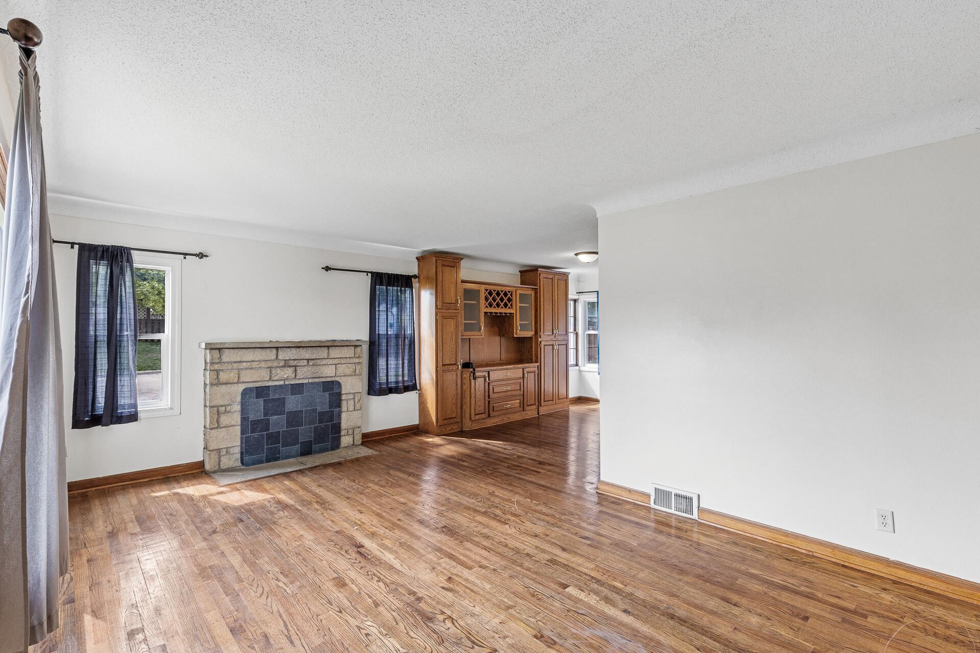 1351 3rd Street E