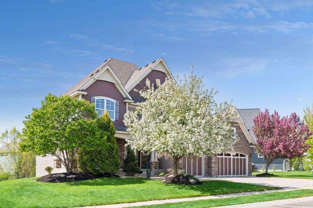 Photo of 5990 Black Oaks Lane N, Plymouth, MN 55446 (MLS # 7068693)