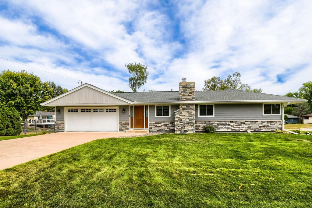 Photo of 227 Dawn Avenue, Shoreview, MN 55126 (MLS # 7144978)