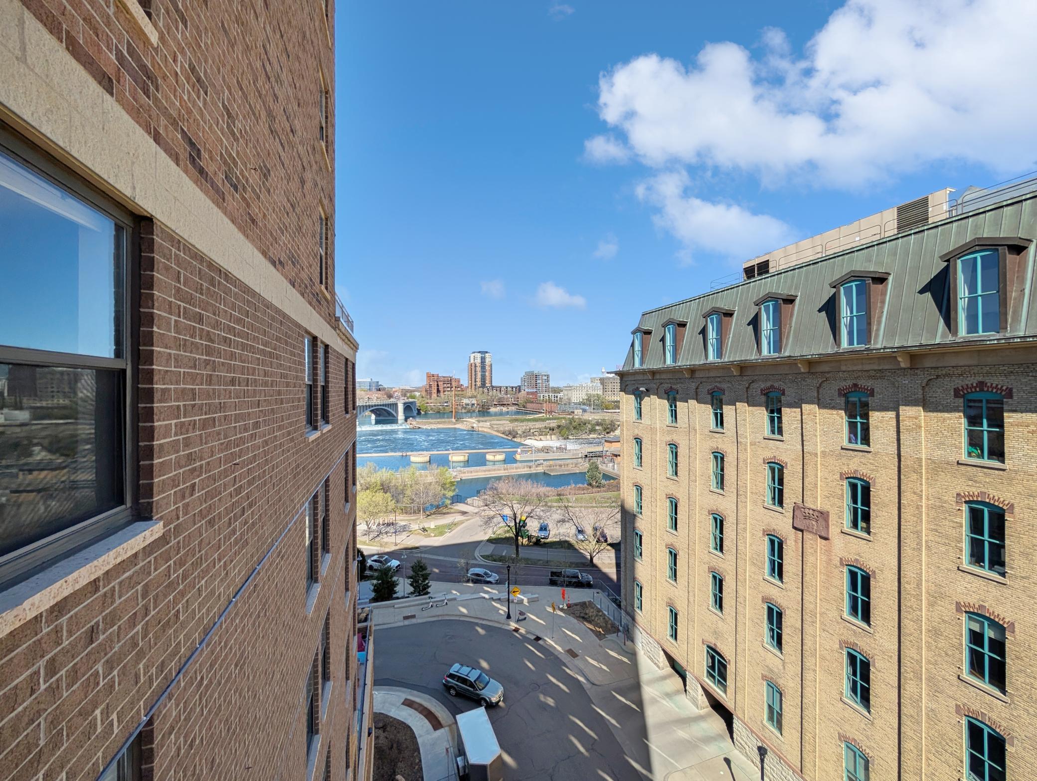 401 S 1st Street 601