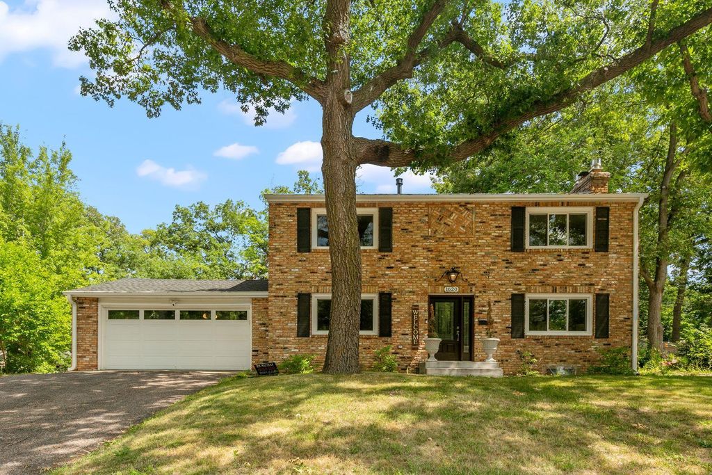 Photo of 1620 Winnetka Avenue N, Golden Valley, MN 55427 (MLS # 7053167)