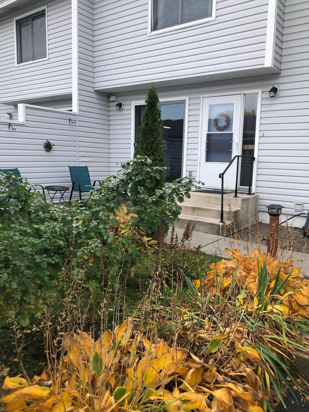 Photo of 2230 Tower Court, Woodbury, MN 55125 (MLS # 7167399)