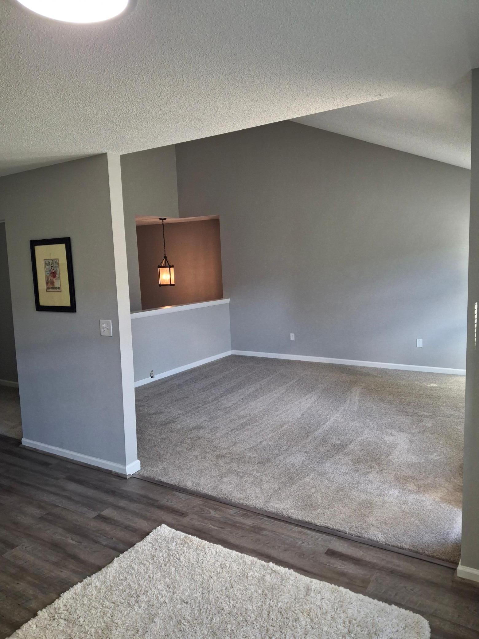 4112 S Meadowlark Road