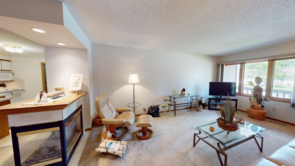 Photo of 1845 Greenwood Drive, Albert Lea, MN 56007 (MLS # 7091978)