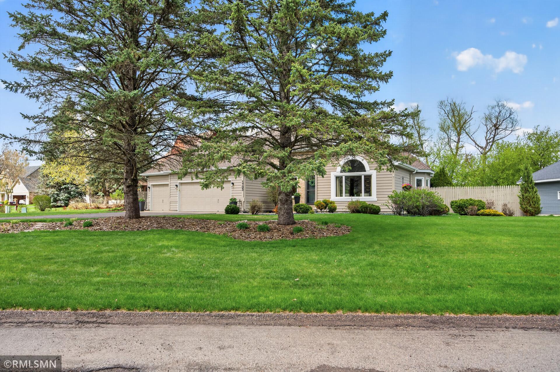 1703 Anderlie Lane W