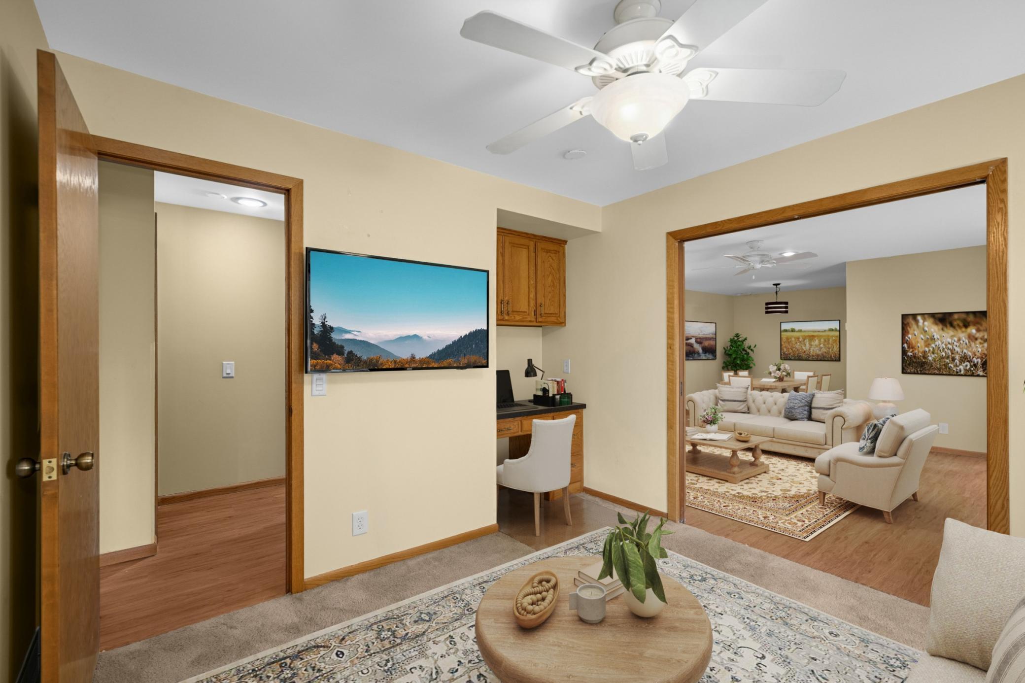 4361 Buckingham Court 1207