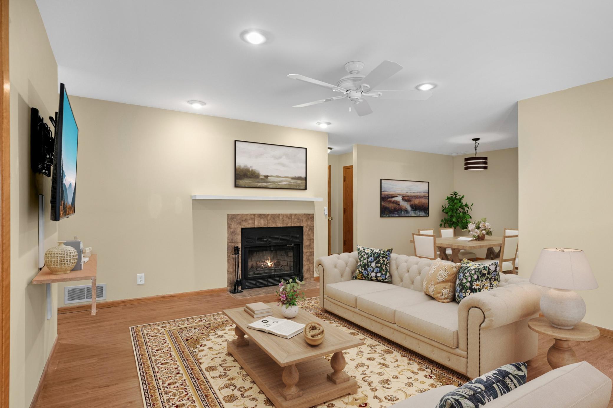 4361 Buckingham Court 1207