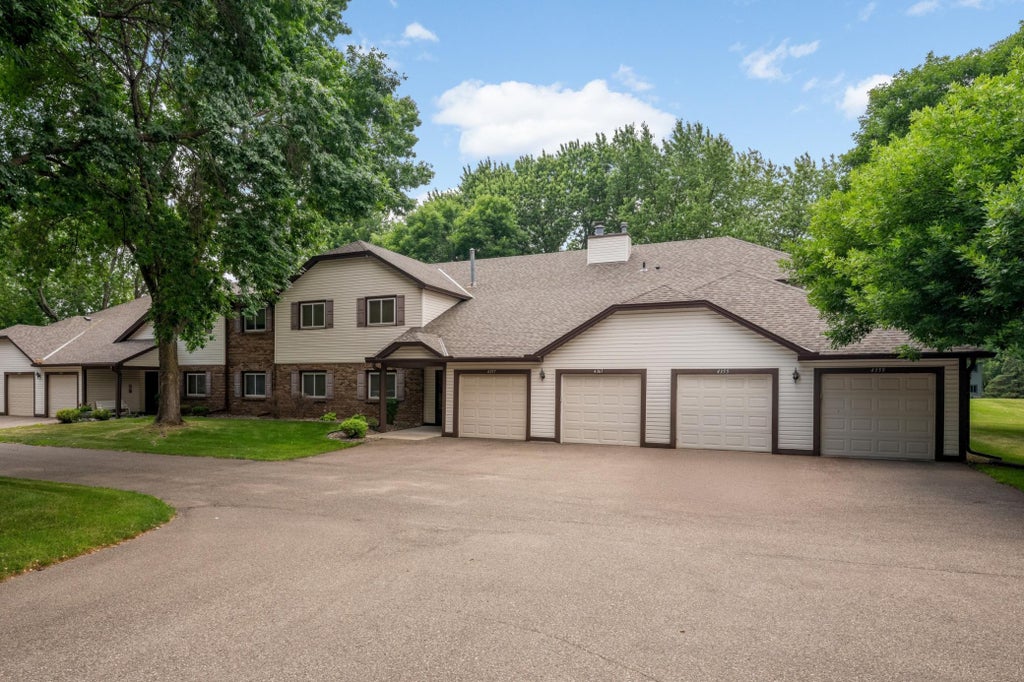 Photo of 4361 Buckingham Court #1207, Vadnais Heights, MN 55127 (MLS # 7111019)
