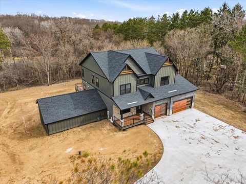 1397 Fox Ridge Trail Hudson WI 54016