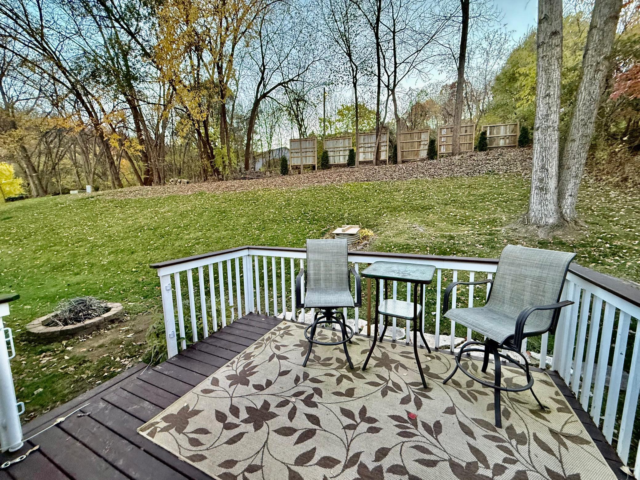 6815 Woodland Boulevard