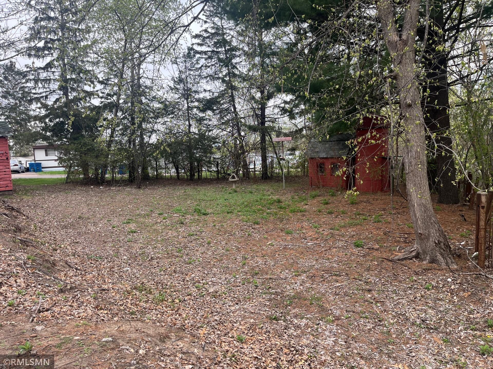 99 Twin Lake Boulevard