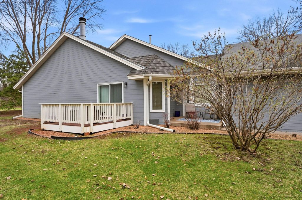 Photo of 2741 River Hills Drive S, Burnsville, MN 55337 (MLS # 7048328)