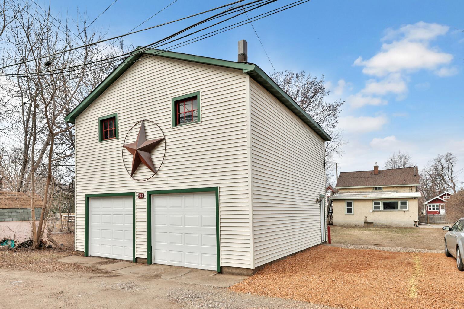 914 Charlotte Street