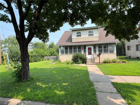 914 Charlotte Street Saint Paul MN 55104