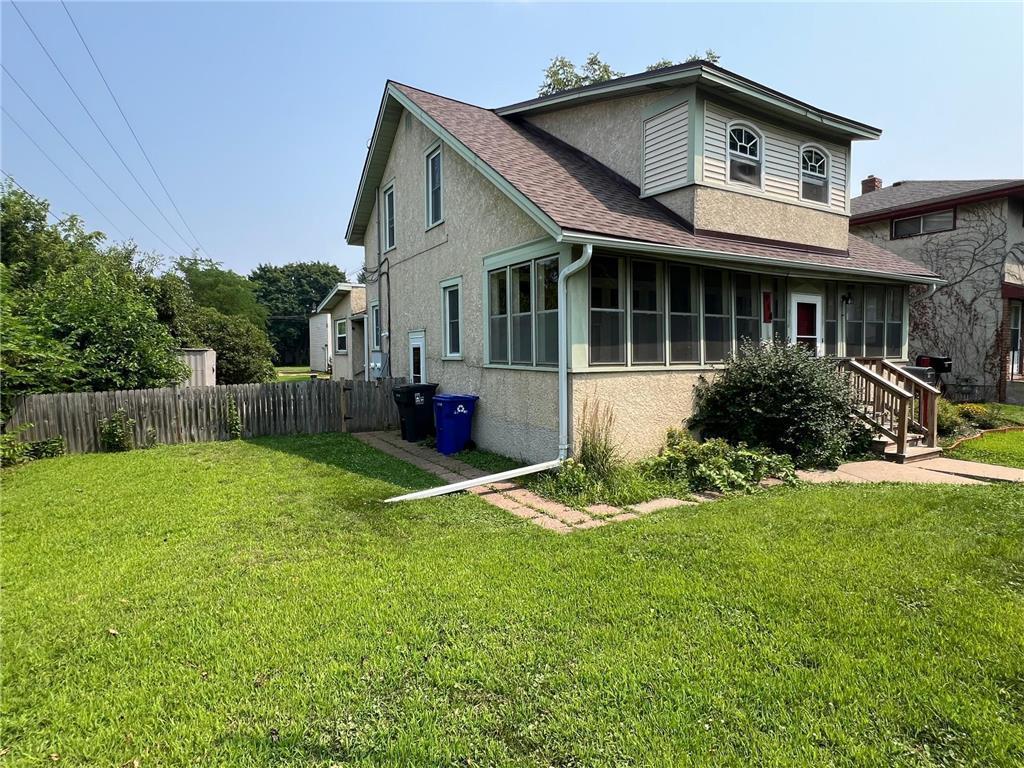 914 Charlotte Street