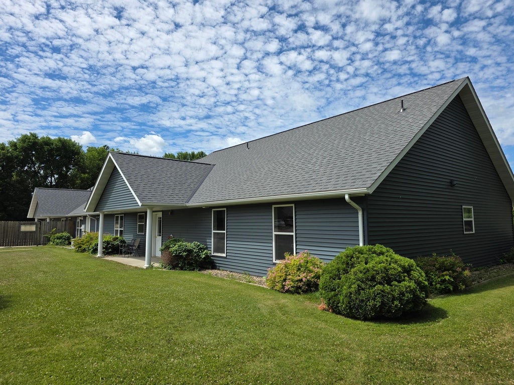 Photo of 1806 E Lincoln Avenue Ave, Montevideo, MN 56265 (MLS # 7143996)