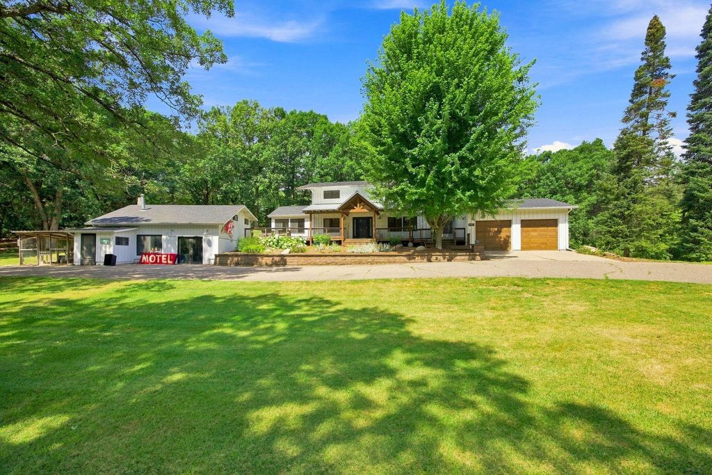 Photo of 4065 McAndrews Road, Rosemount, MN 55068 (MLS # 7100011)