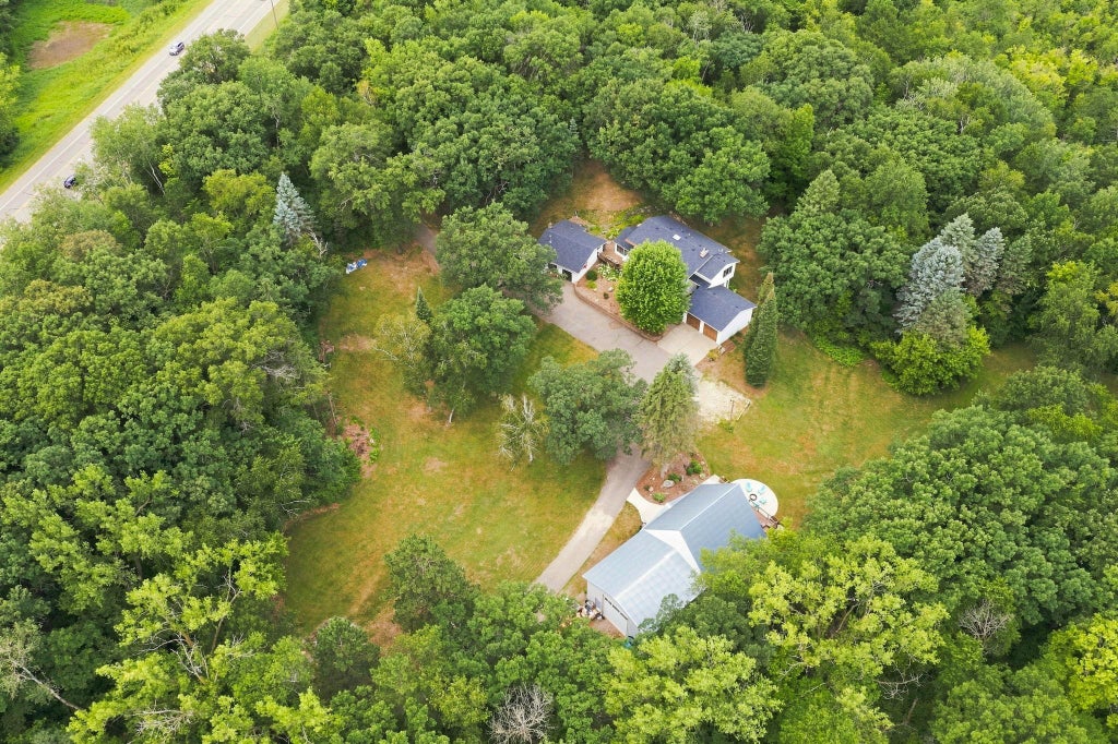 Photo of 4065 McAndrews Road, Rosemount, MN 55068 (MLS # 7100011)