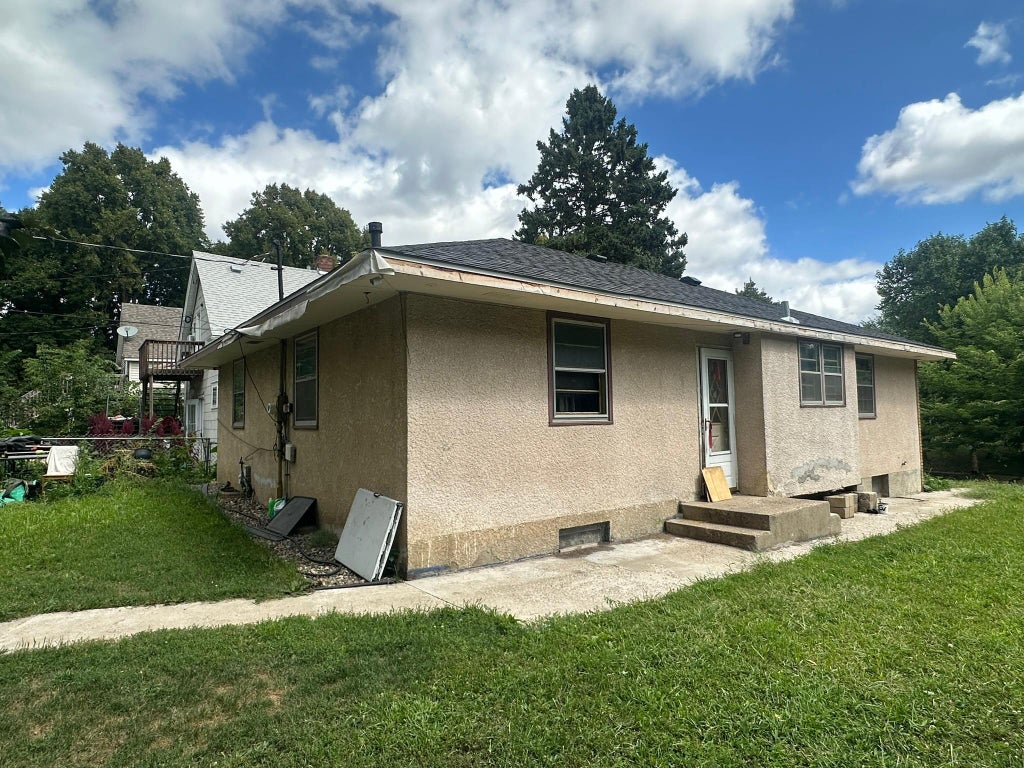 Photo of 3247 Logan Avenue N, Minneapolis, MN 55412 (MLS # 7148863)