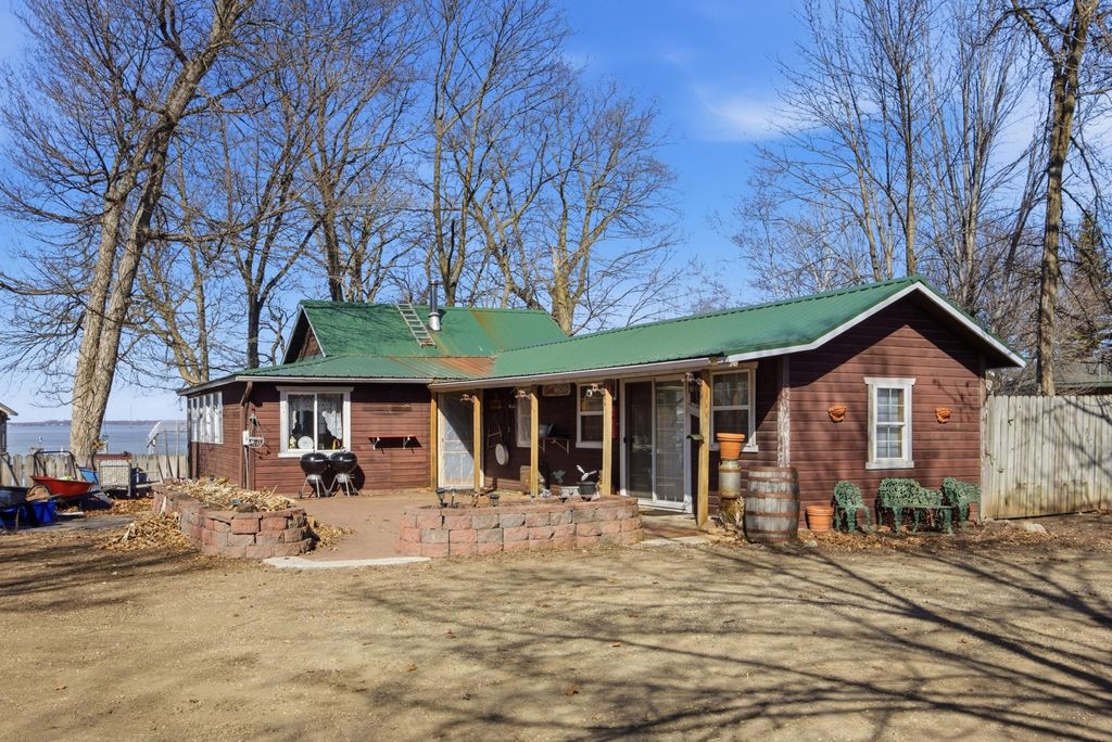 Photo of 1250 E Shore Drive, Detroit Lakes, MN 56501 (MLS # 7060381)