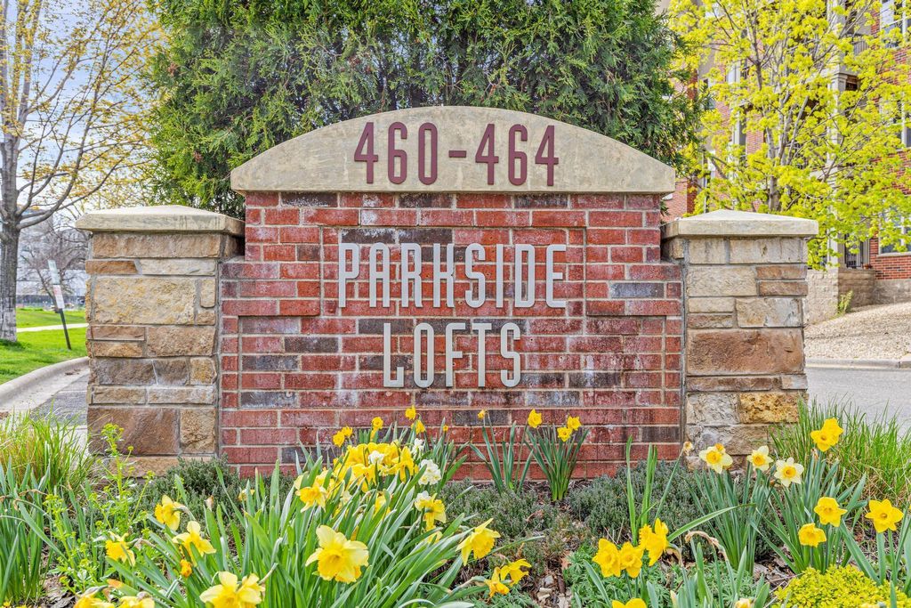 Photo of 460 Ford Road #203, Saint Louis Park, MN 55426 (MLS # 7027316)