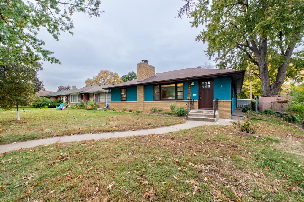 Photo of 4249 Oliver Avenue N, Minneapolis, MN 55412 (MLS # 7160518)