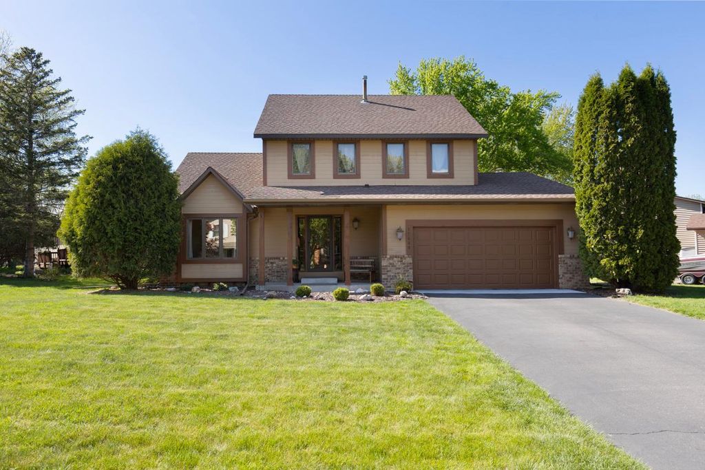 Photo of 17880 Liv Lane, Eden Prairie, MN 55346 (MLS # 7074956)